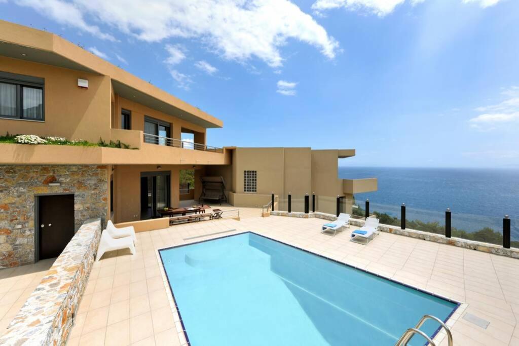 Wonderful Eco Friendly Villa Augustine Ampelo Εξωτερικό φωτογραφία