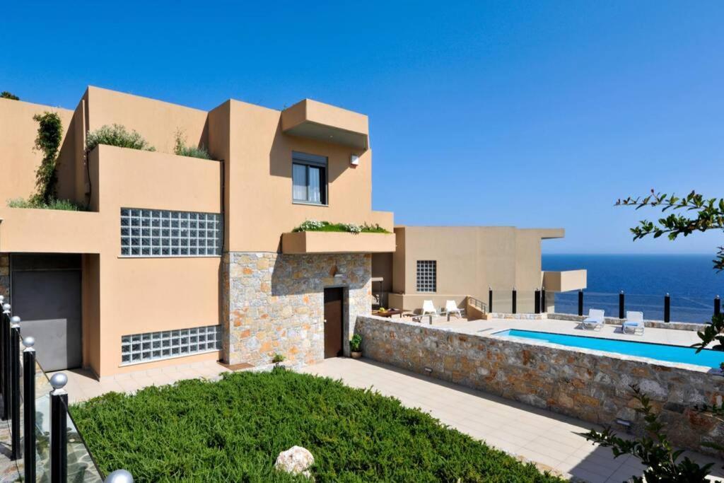 Wonderful Eco Friendly Villa Augustine Ampelo Εξωτερικό φωτογραφία